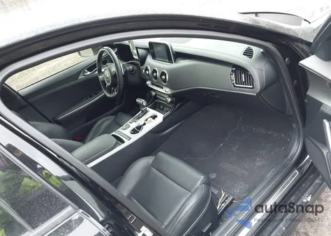 2018 Kia Stinger Gt z USA, uszkodzony, nr VIN KNAE35LC0J6015643